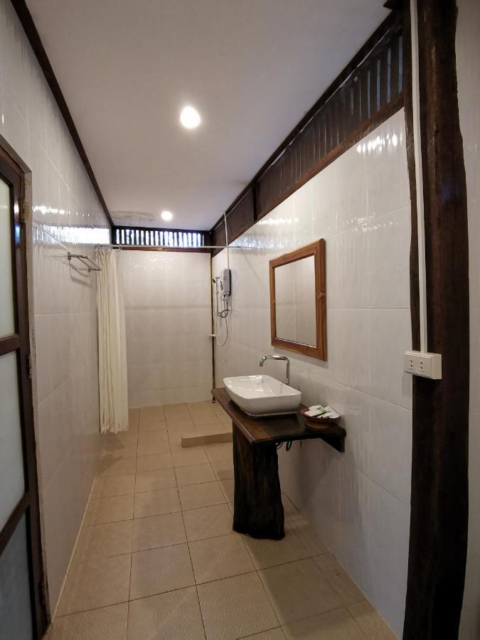 Tadlo Lodge Beng Exterior photo